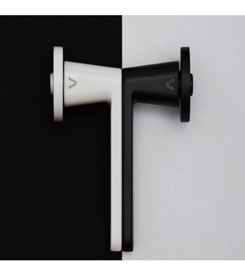 Maniglia per porta bianca Nesh ferramenta design