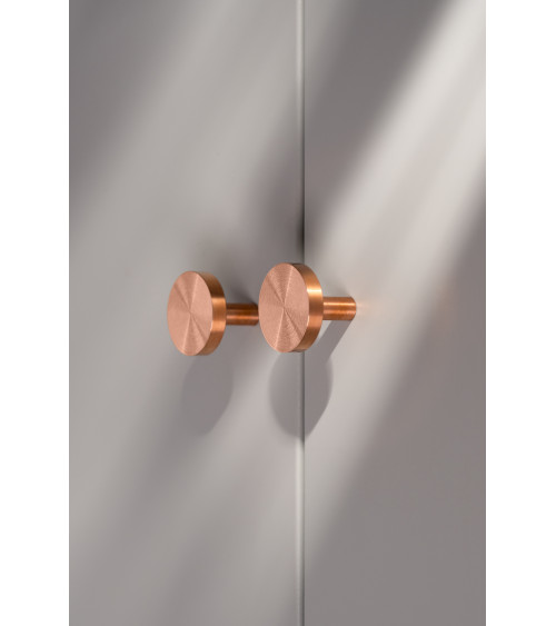 Pomolo per mobile in ottone NENA M design