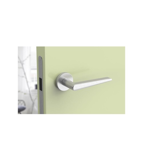 Maniglia per porta cromata satinata Arrow design