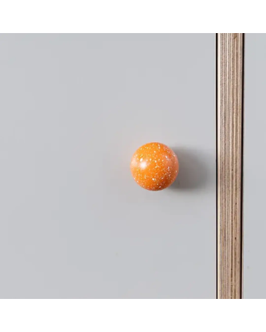 Pomello per mobile in legno di faggio arancione/bianco Misto maniglia design fissato su un mobile