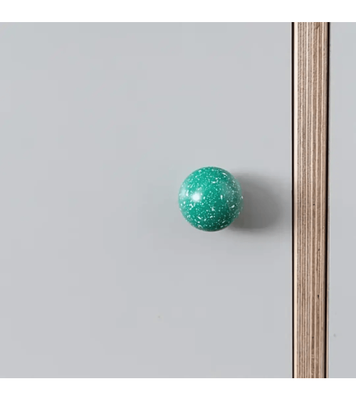 Pomello per mobile in legno di faggio verde/bianco Mélange maniglia design
