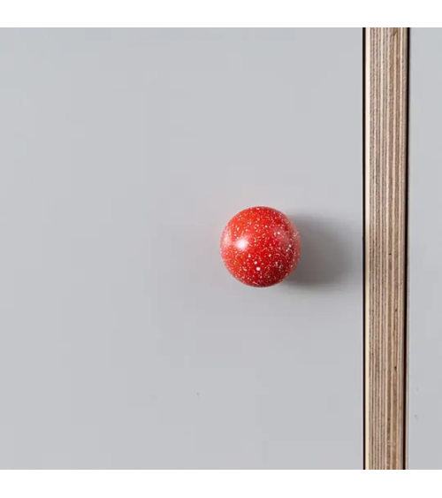 Pomello per mobile in legno di faggio rosso/bianco Mélange maniglia design