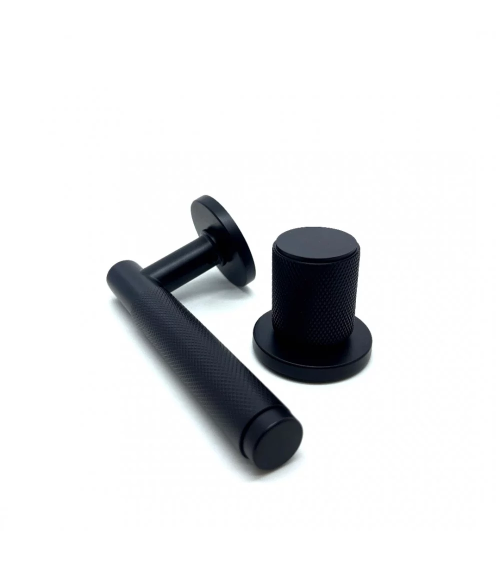 Duo asimmetrico maniglia e pomolo porta texturizzato nero Time design maniglia allineati orizzontalmente