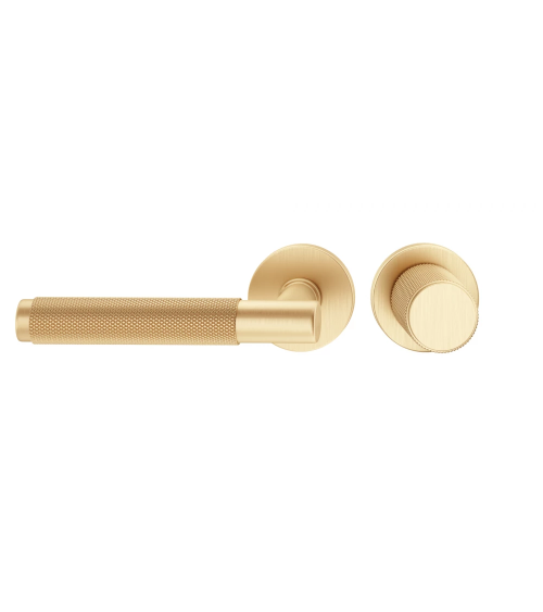 Duo asimmetrico maniglia e pomello porta testurizzato oro opaco Time maniglia design allineati orizzontalmente