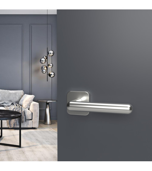 Maniglia per porta NOX in cromo lucido design