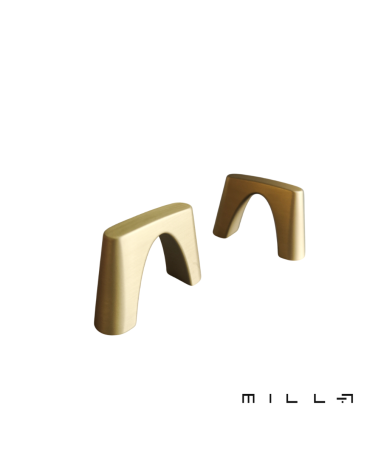 Maniglia per mobile oro opaco SID maniglia design vista in prospettiva su sfondo bianco