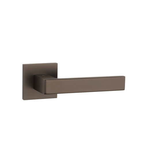 Maniglia per porta marrone SULLA maniglia design