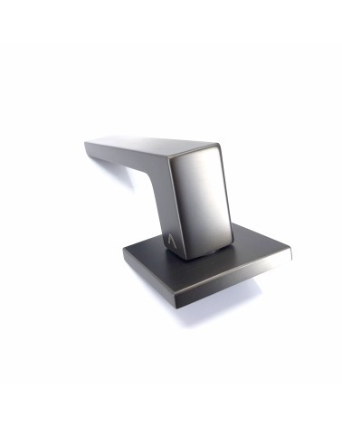 Maniglia per porta colore grigio antracite WARNA maniglia design vista ingrandita