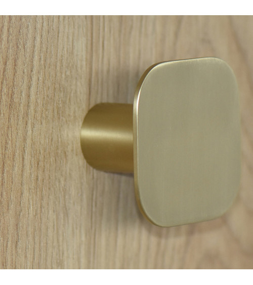 Appendiabiti da parete quadrato sottile in inox oro satinato D.60