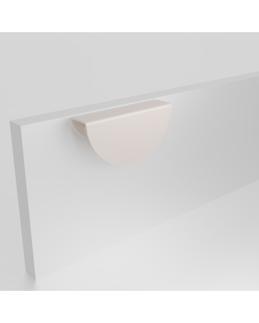 Maniglia per mobile cashmere ZORIA sul frontale maniglia design