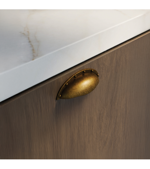 Maniglia per mobile patinato su ottone ASHEMA maniglia design