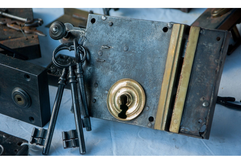 Stile e sicurezza con una serratura a applicare