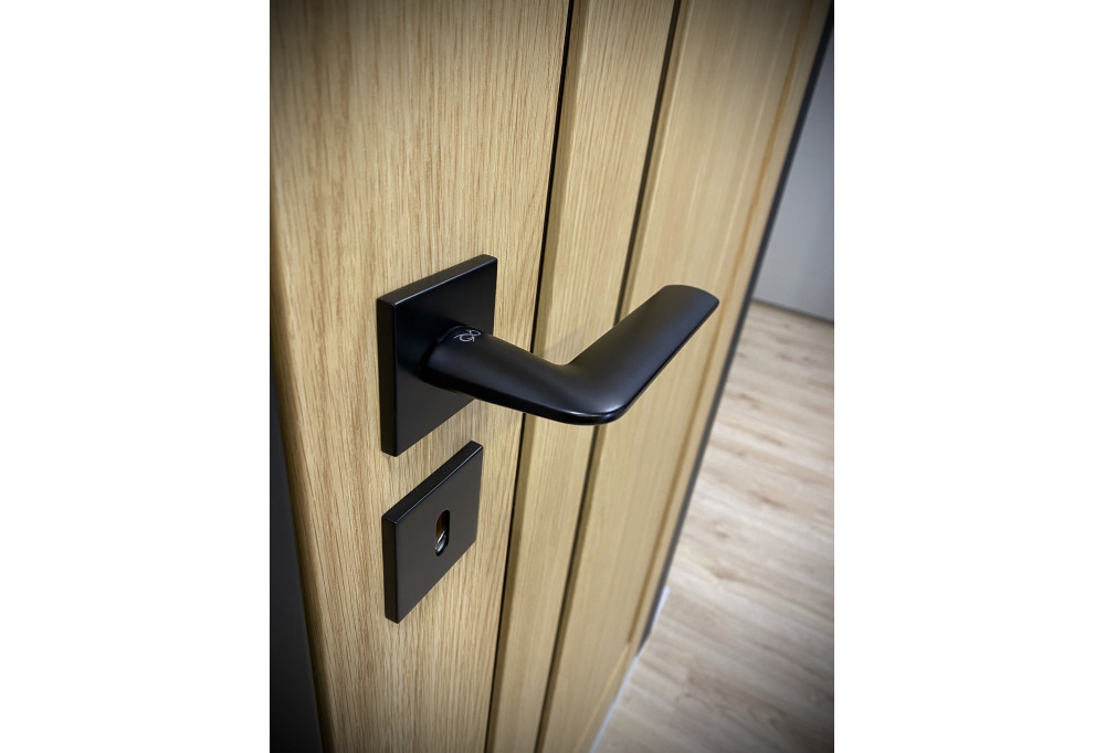Maniglia per porta stile industriale: perché adottarla in casa?